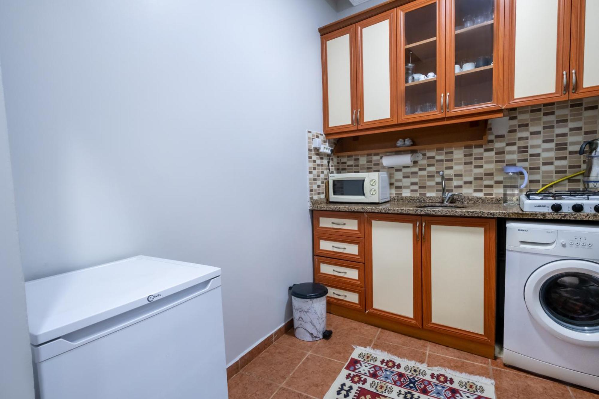 Istanblue Taksim Apart Hotel Istanbul Bagian luar foto