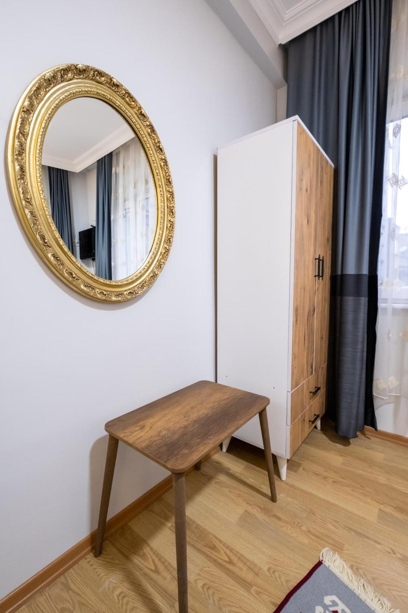 Istanblue Taksim Apart Hotel Istanbul Bagian luar foto