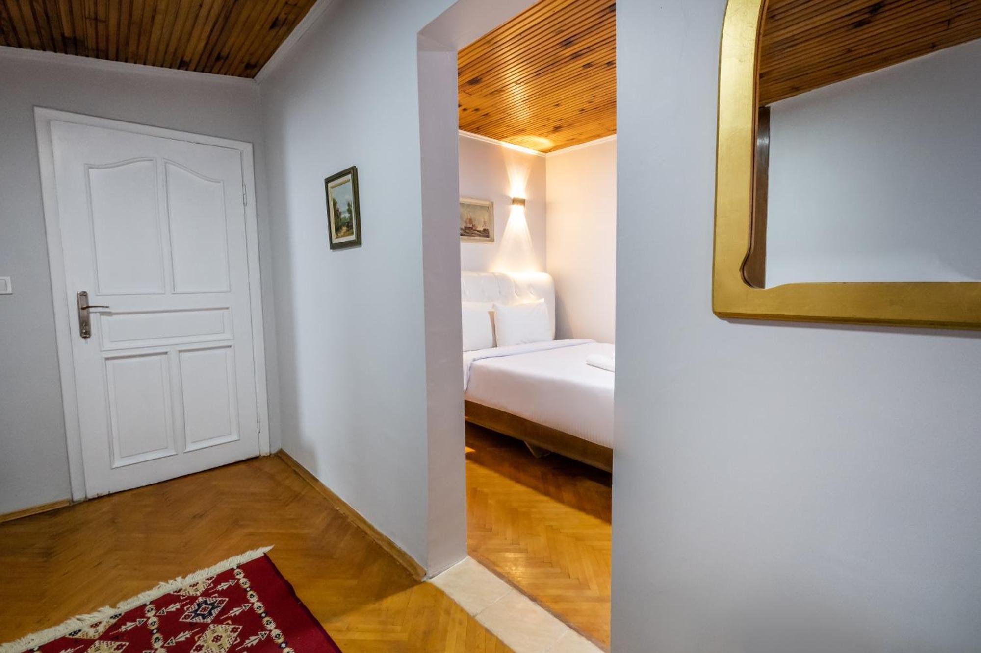 Istanblue Taksim Apart Hotel Istanbul Bagian luar foto