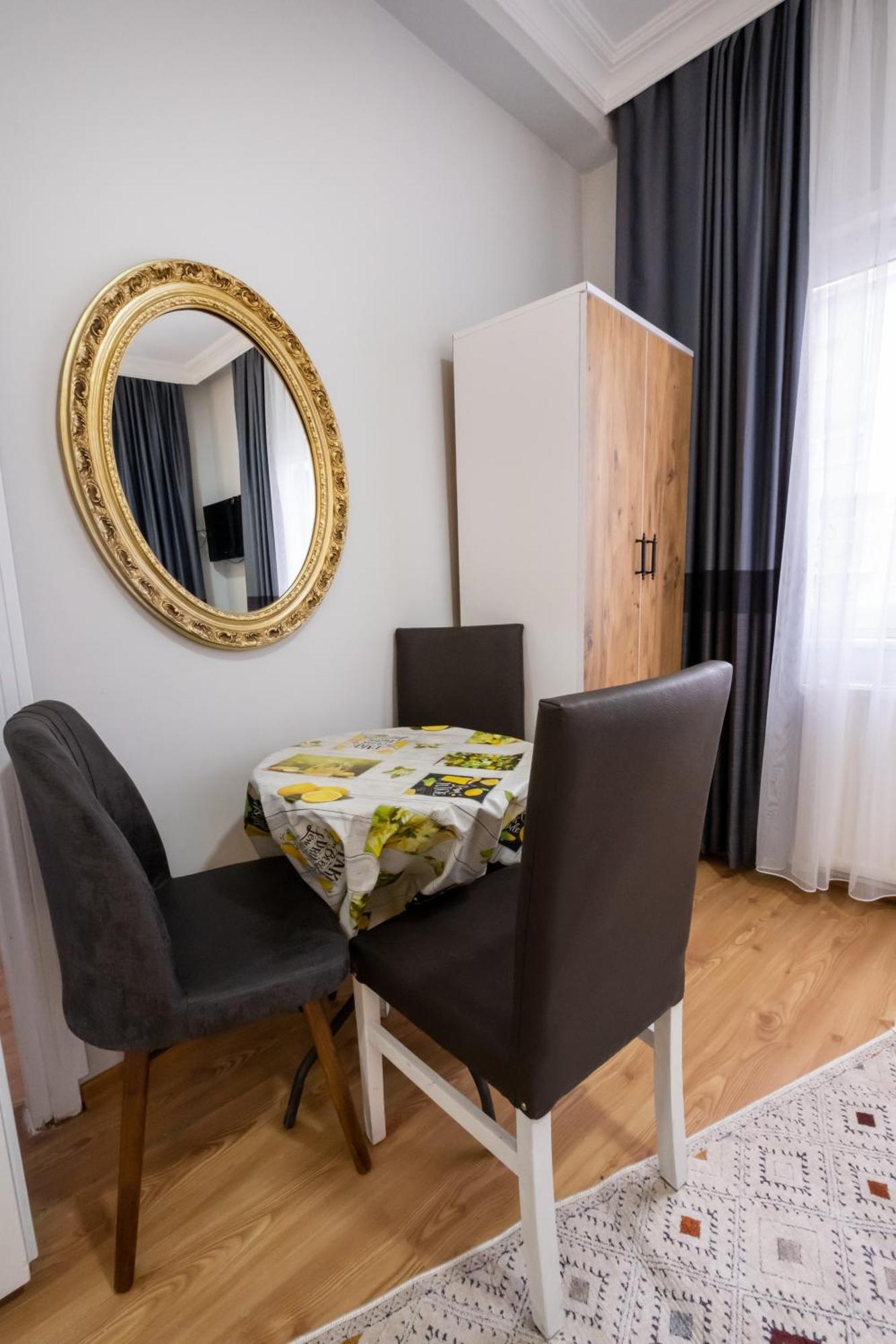 Istanblue Taksim Apart Hotel Istanbul Bagian luar foto