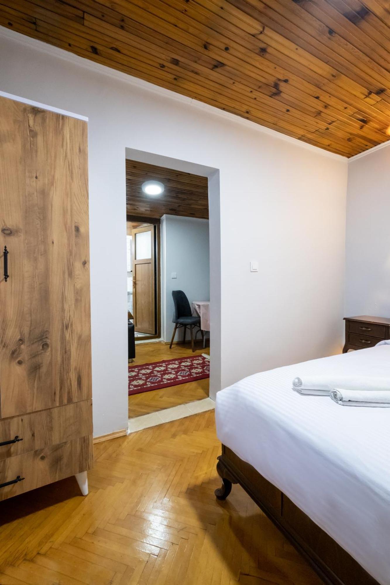 Istanblue Taksim Apart Hotel Istanbul Bagian luar foto