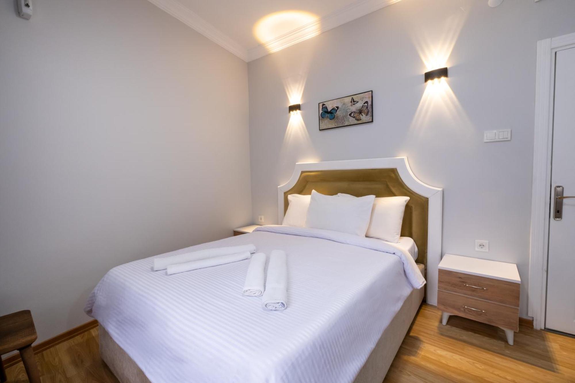 Istanblue Taksim Apart Hotel Istanbul Bagian luar foto